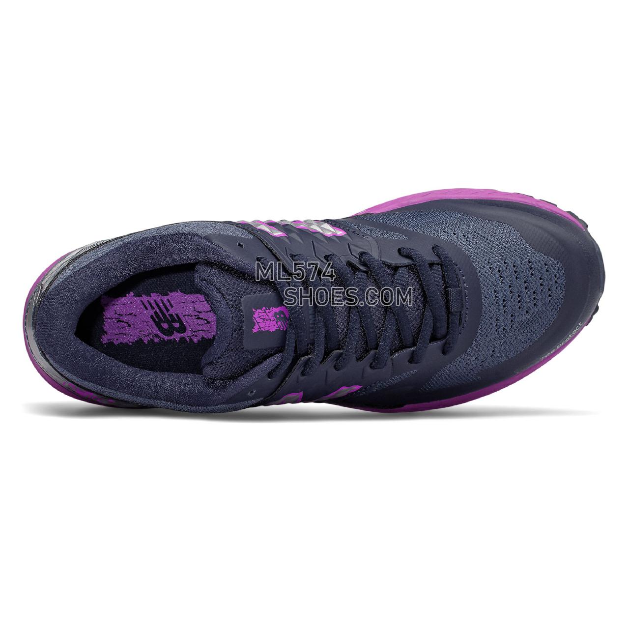 New Balance Summit Q.O.M. - Women's Summit Q.O.M. Running - Pigment with Voltage Violet and Silver Metallic - WTSKOMPP